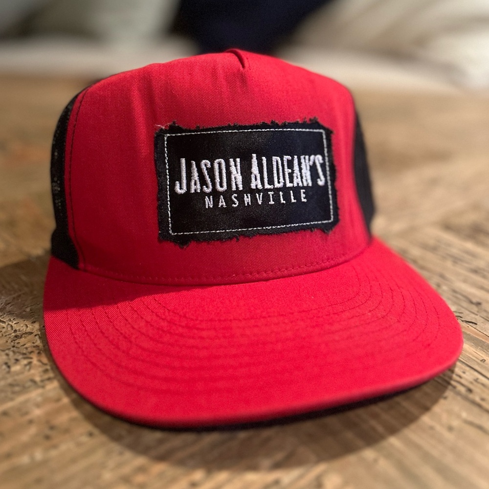 Jason Aldean’s Nashville snapback trucker hat